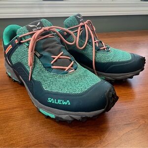 Salewa Womens Speed Beat GTX Spruce Coral Sz 7 Gortex Ortholite Hiking Shoe